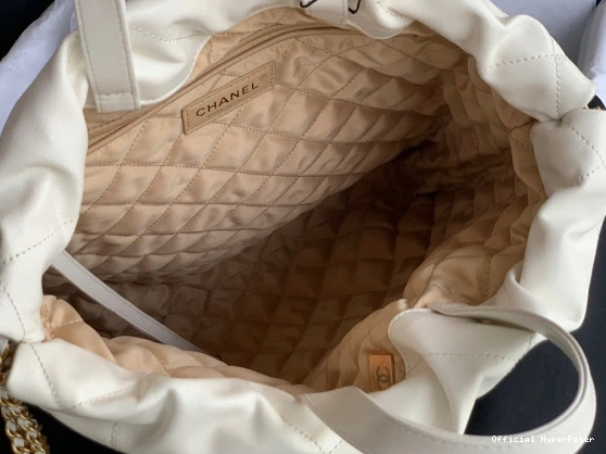 HyperPeter CHANEL LARGE 22 BACKPACK 0815